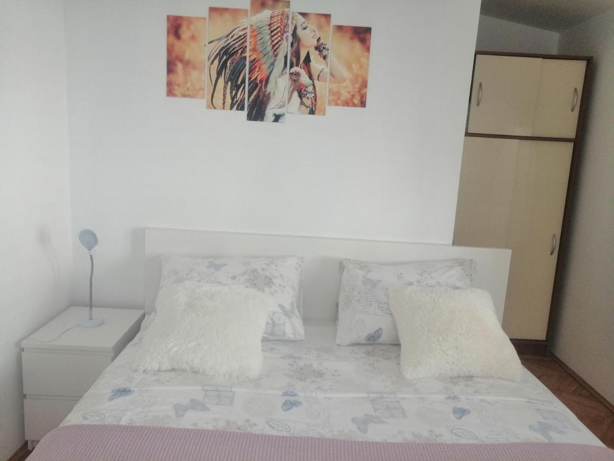 Apartman Ivo Appartement Baška Voda Buitenkant foto