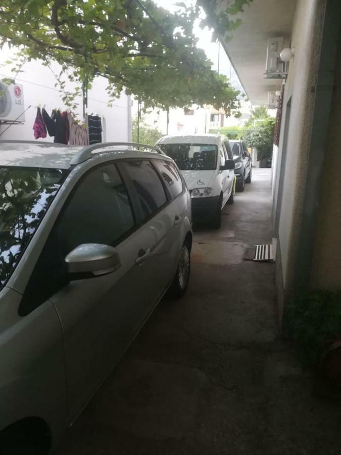 Apartman Ivo Appartement Baška Voda Buitenkant foto